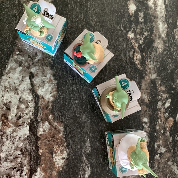 Set of 4 DISNEY Star Wars Series 4 Figures with Boxes - Picture 6 of 15